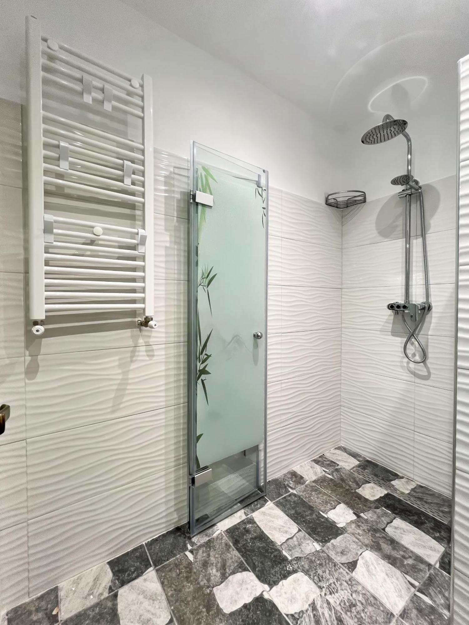 סלוניקי Sonia'S Skg 3 Bedroom Family Apartment - Near Metro מראה חיצוני תמונה